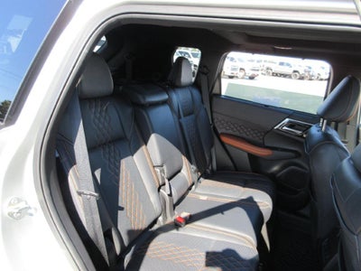 2023 Mitsubishi Outlander SEL