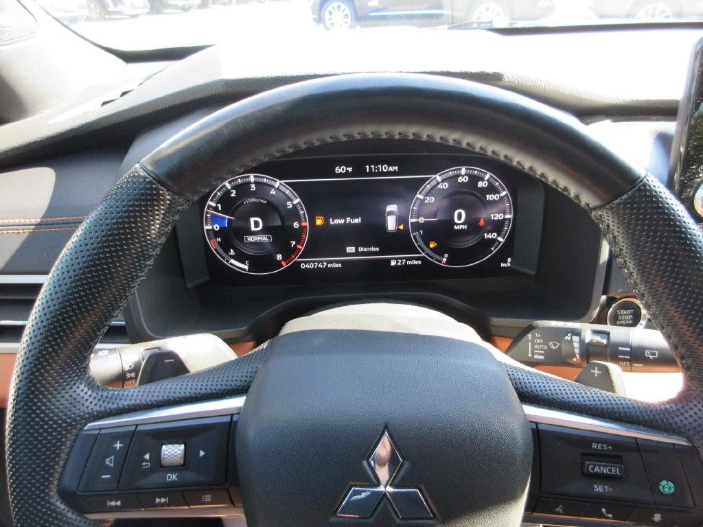 2023 Mitsubishi Outlander SEL