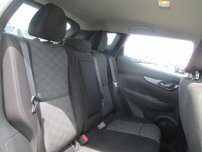 2017 Nissan Rogue Sport SV