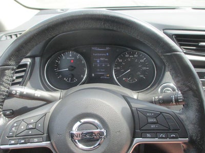 2017 Nissan Rogue Sport SV