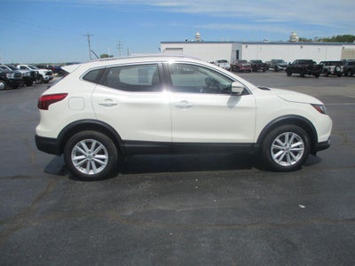 2017 Nissan Rogue Sport SV