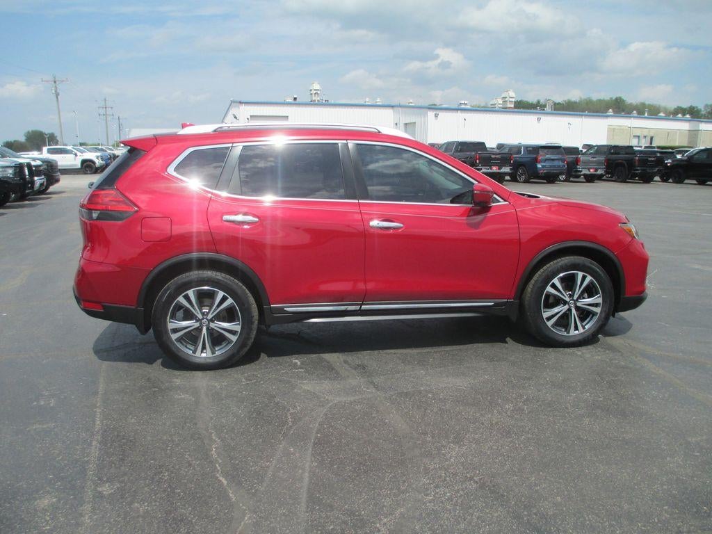 2017 Nissan Rogue SL