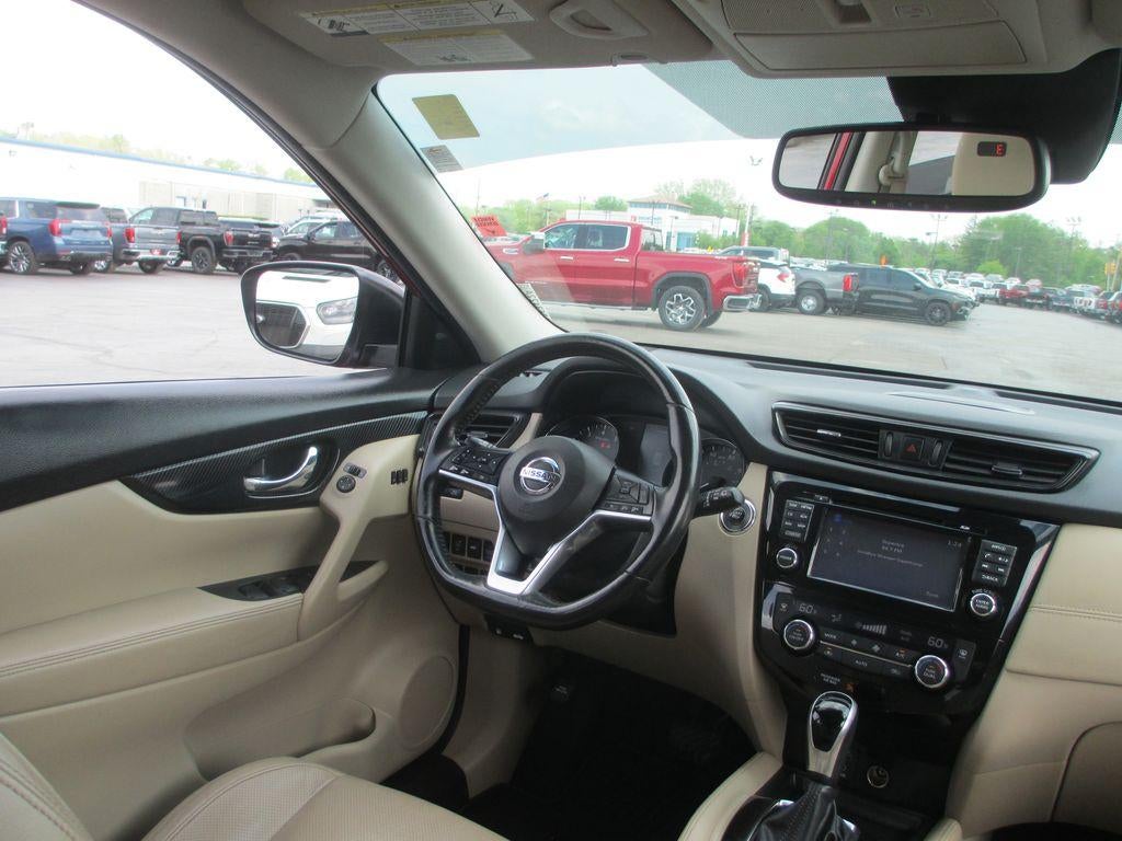 2017 Nissan Rogue SL