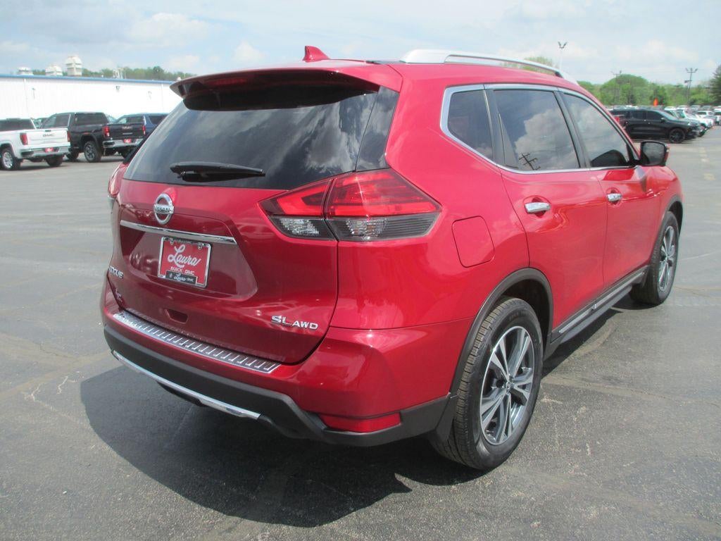 2017 Nissan Rogue SL