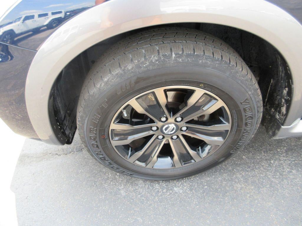 2017 Nissan Armada Platinum