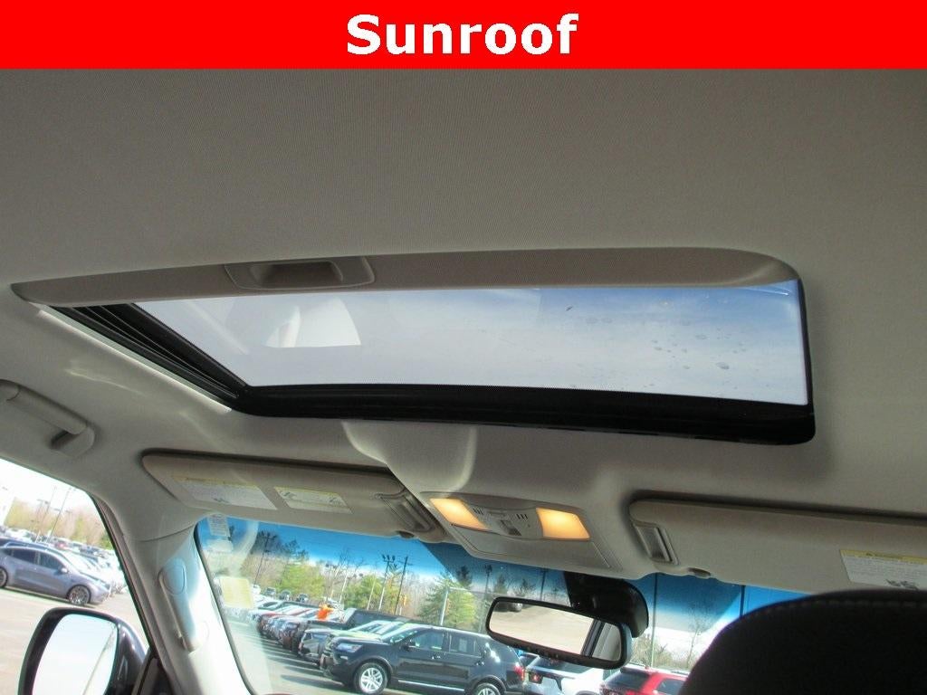 2015 INFINITI QX80 Base