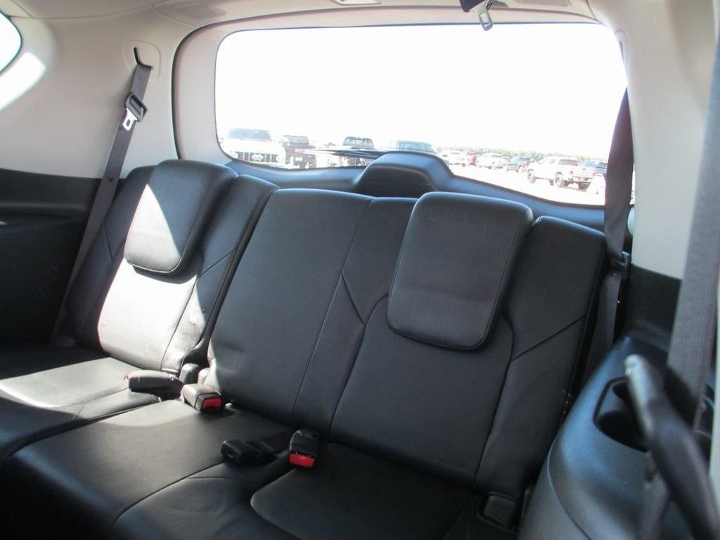 2015 INFINITI QX80 Base