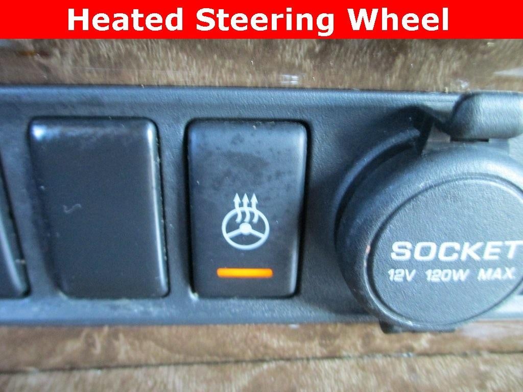 2015 INFINITI QX80 Base