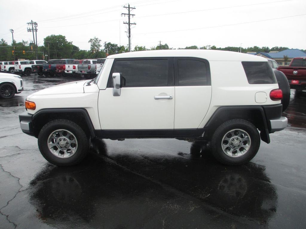 2011 Toyota FJ Cruiser Base