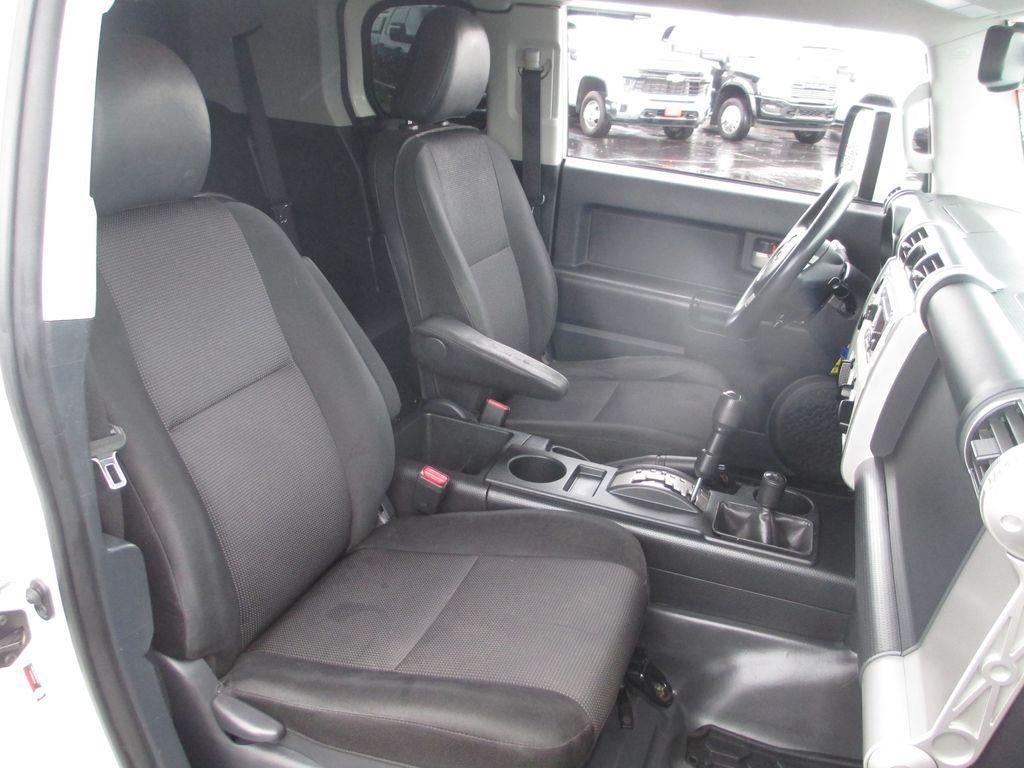 2011 Toyota FJ Cruiser Base