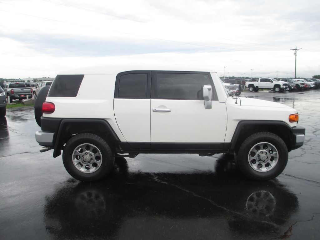 2011 Toyota FJ Cruiser Base