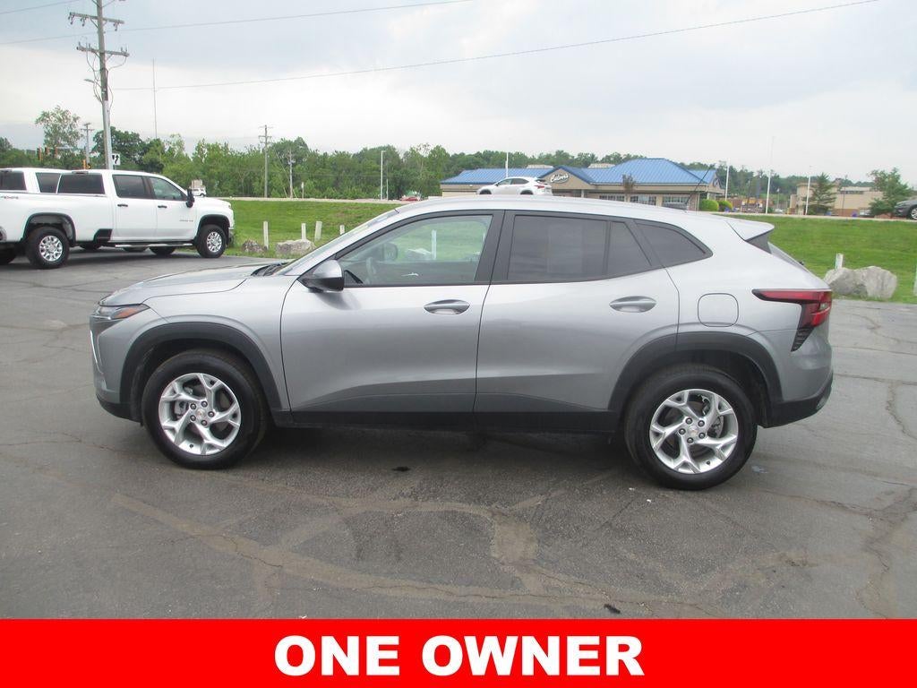 2025 Chevrolet Trax LS