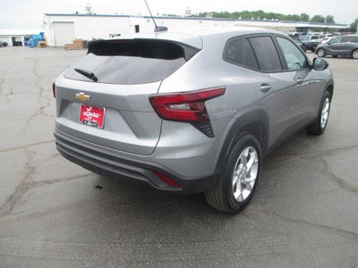 2025 Chevrolet Trax LS