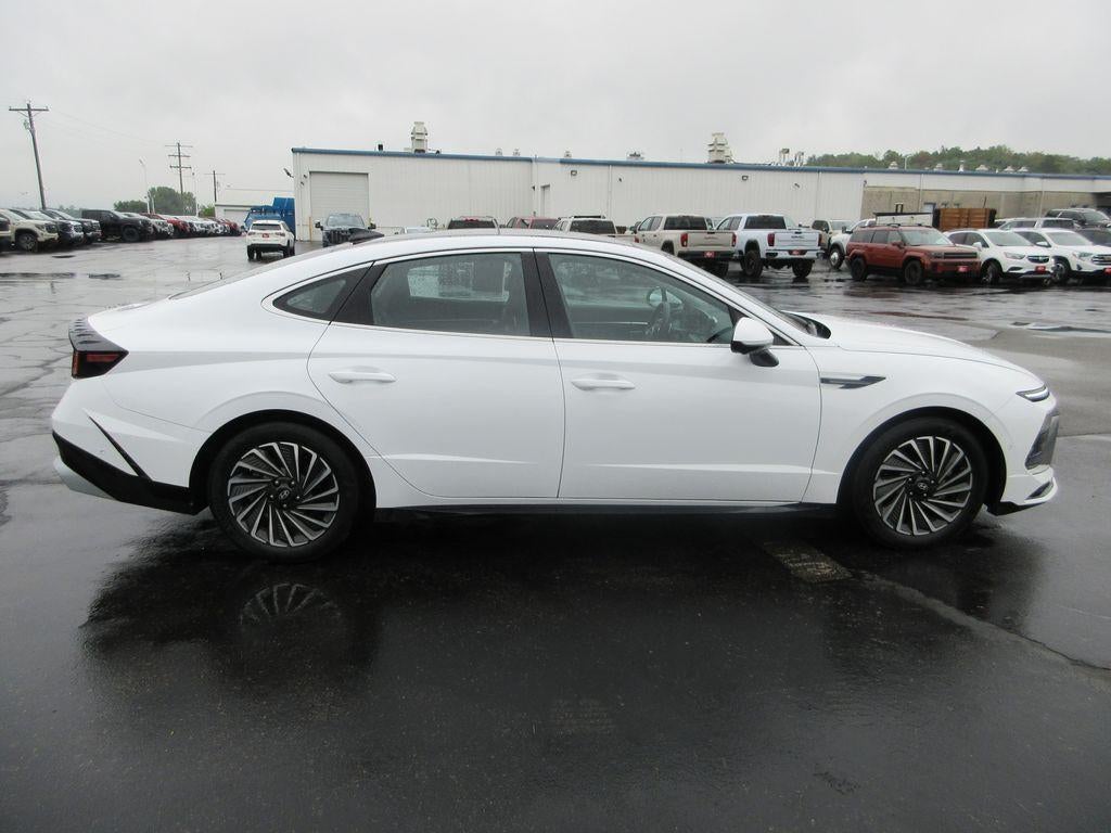 2024 Hyundai Sonata Hybrid Limited