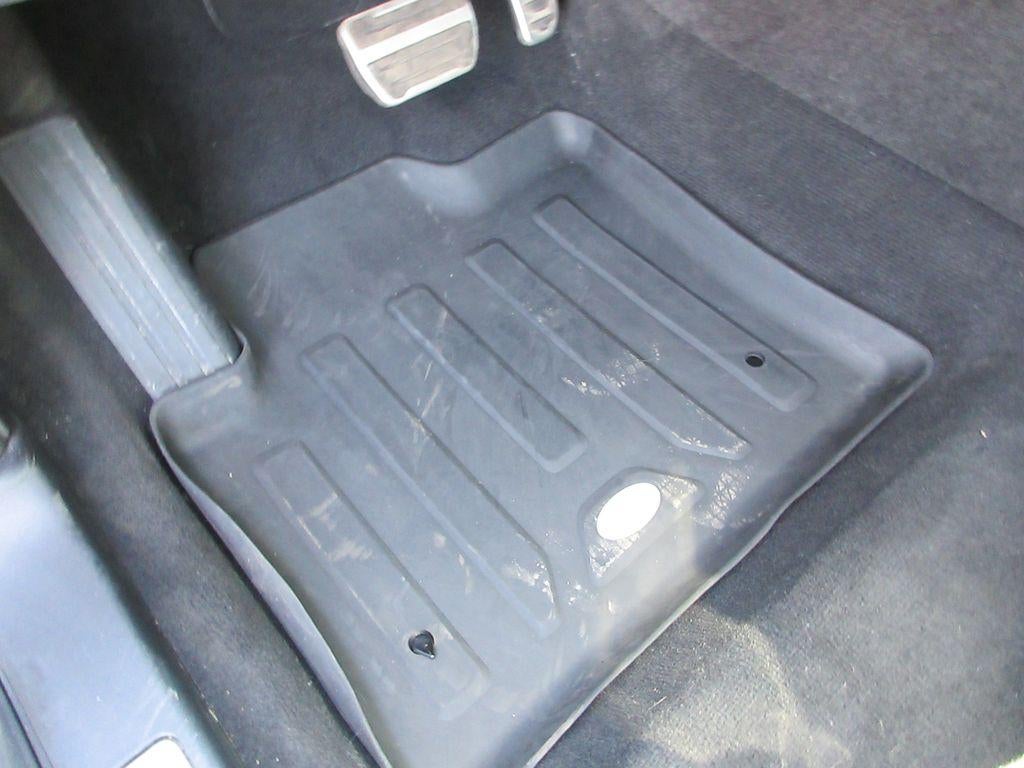 2025 Land Rover Discovery Sport Dynamic SE