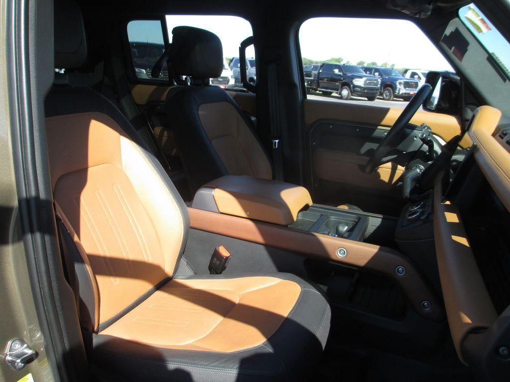 2024 Land Rover Defender 110 P400 X