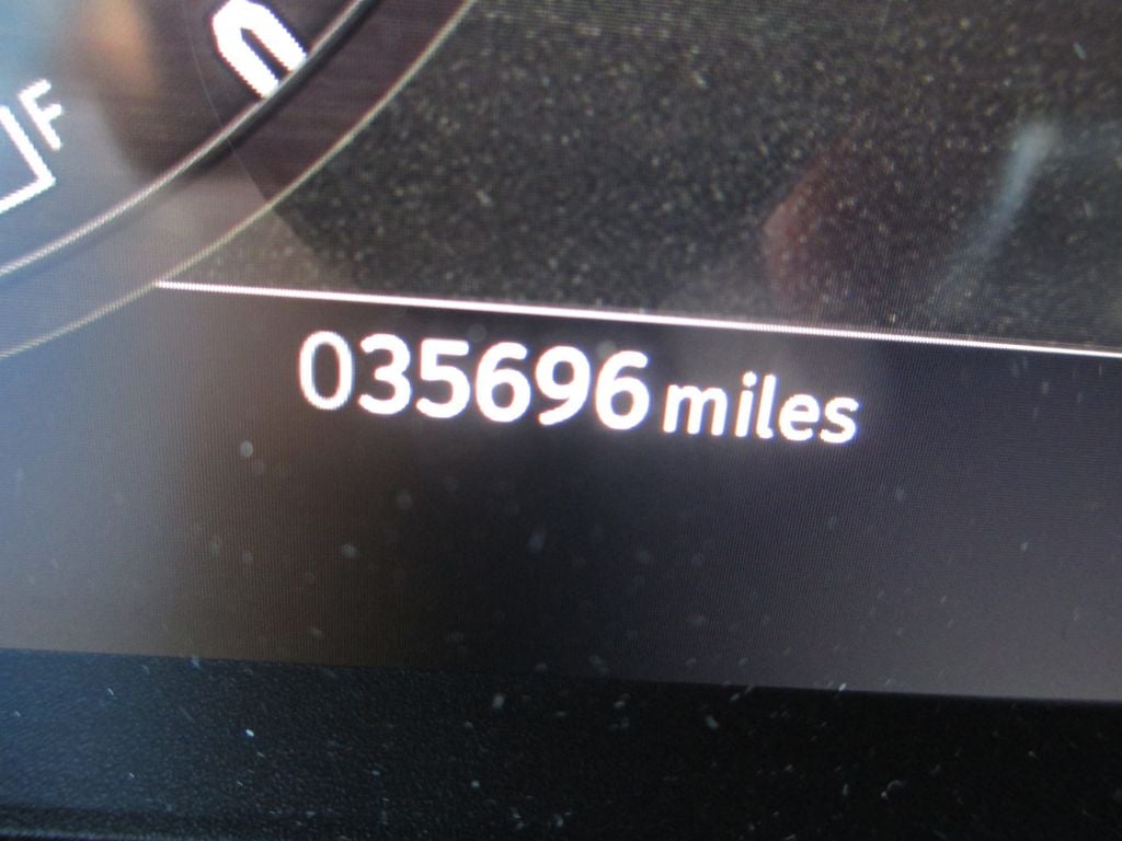 2024 Land Rover Defender 110 P400 X