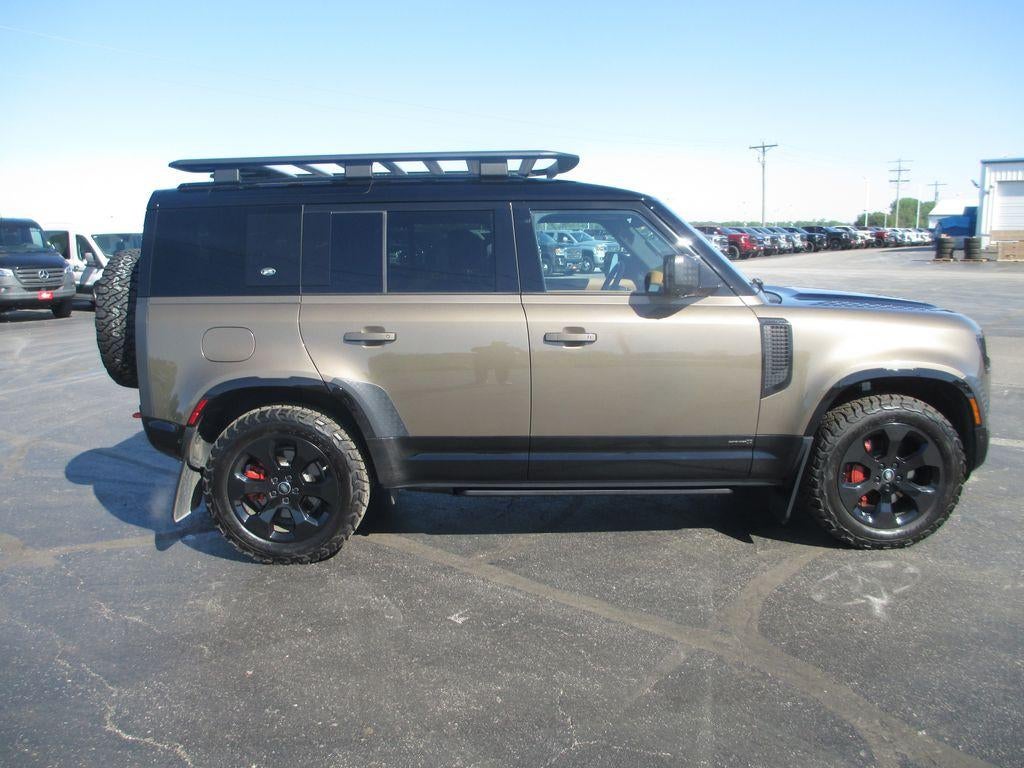 2024 Land Rover Defender 110 P400 X