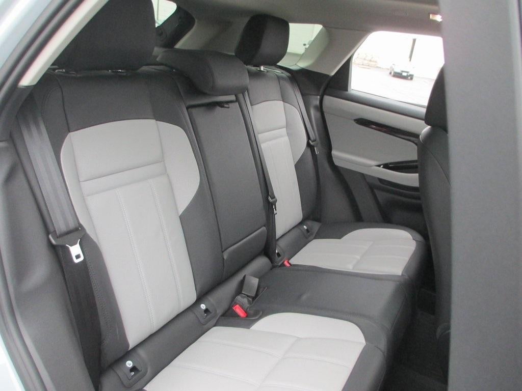 2025 Land Rover Range Rover Evoque Dynamic SE