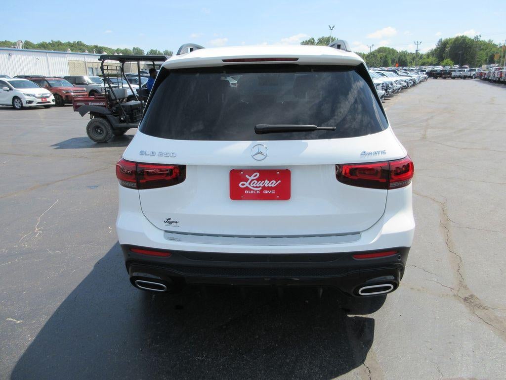2022 Mercedes-Benz GLB 250 4MATIC®