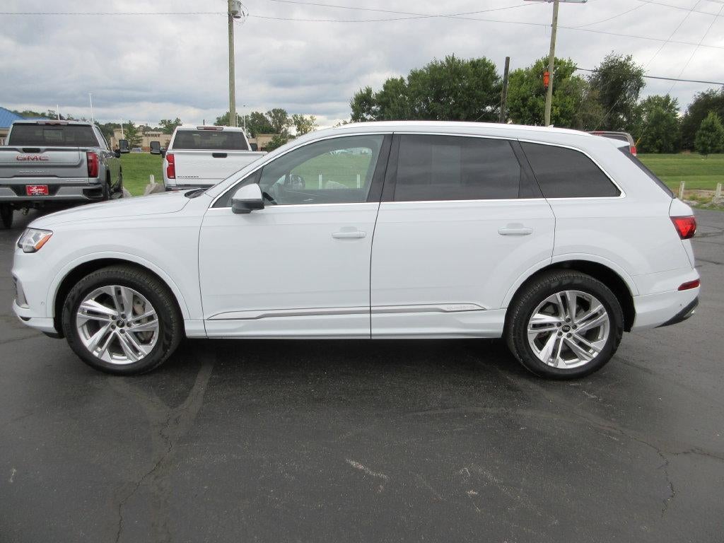 2023 Audi Q7 Premium 55 TFSI quattro Tiptronic