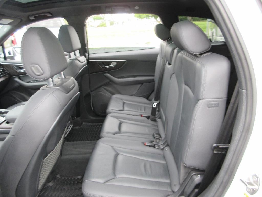 2023 Audi Q7 Premium 55 TFSI quattro Tiptronic