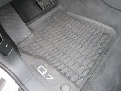 2023 Audi Q7 Premium 55 TFSI quattro Tiptronic