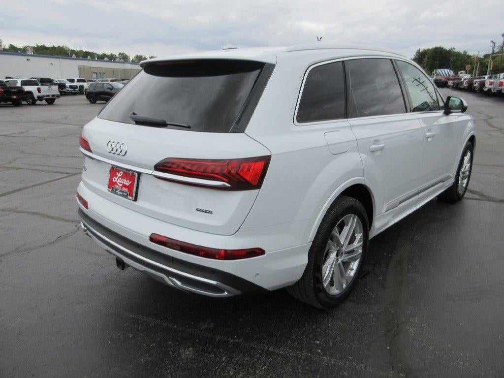 2023 Audi Q7 Premium 55 TFSI quattro Tiptronic