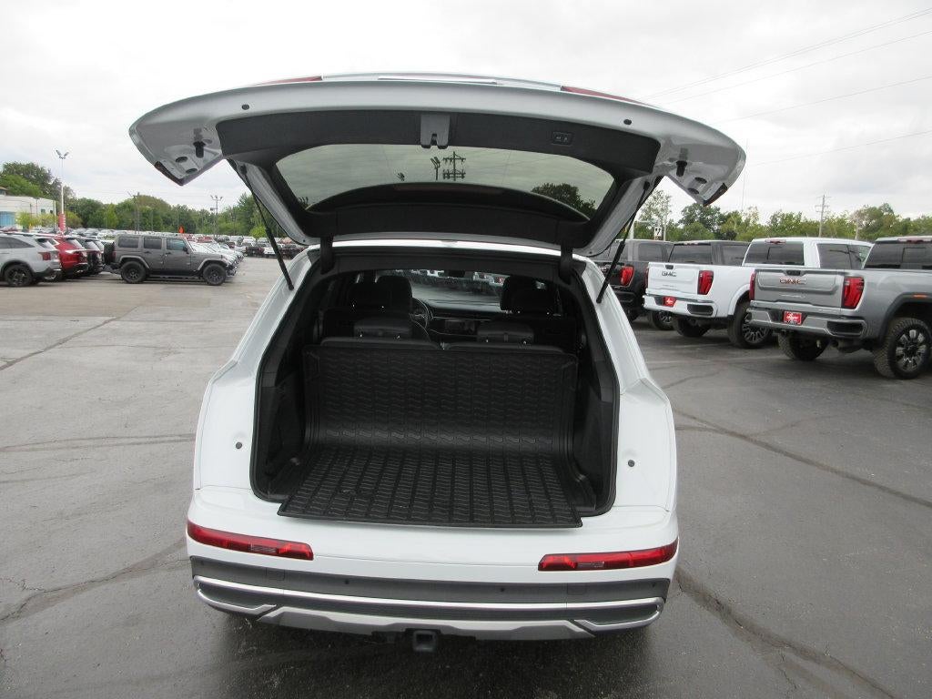 2023 Audi Q7 Premium 55 TFSI quattro Tiptronic