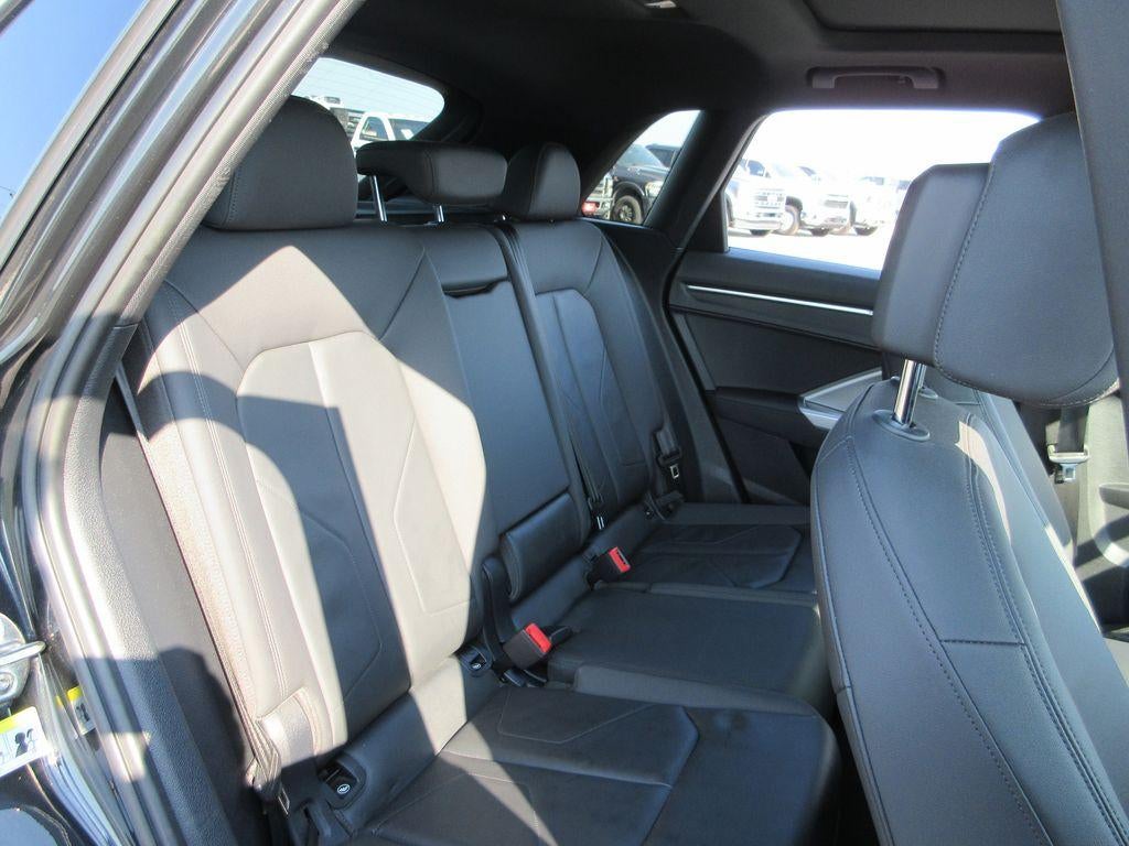 2021 Audi Q3 Premium 45 TFSI S line quattro Tiptronic
