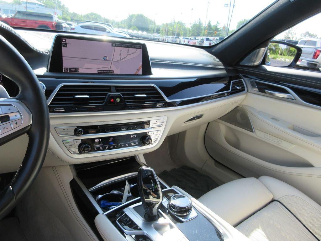 2020 BMW 745e xDrive iPerformance
