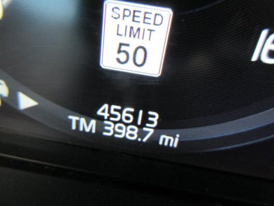 2022 Volvo XC90 T6 Momentum 7 Passenger