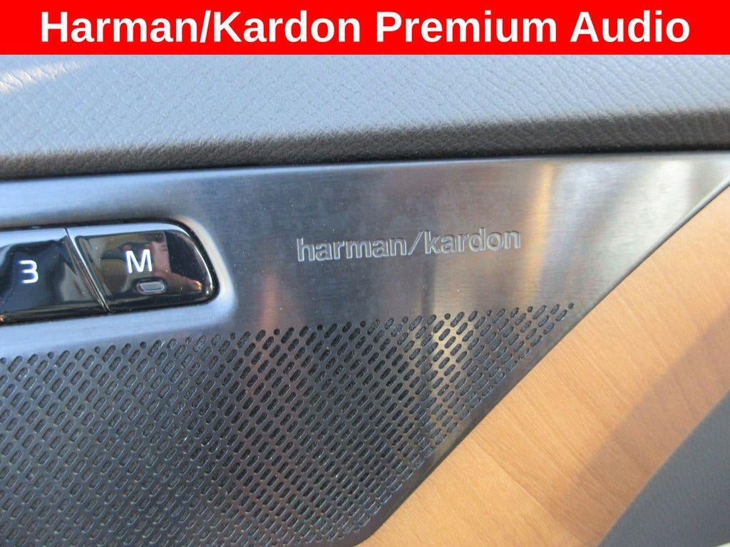 2022 Volvo XC90 T6 Momentum 7 Passenger